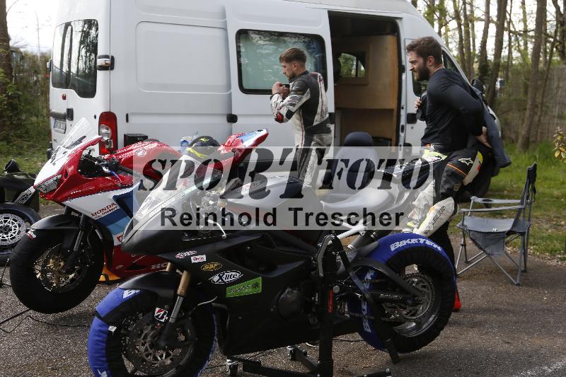 /Archiv-2025/05 14.04.2025 Plüss Moto Sport ADR/Impressionen